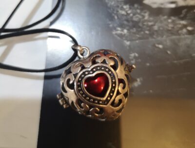 Pendente Bola chiama angeli a cuore placcato argento
